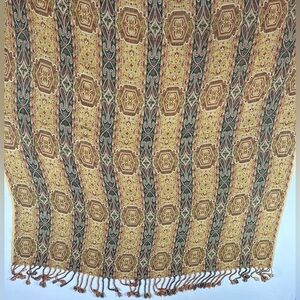 Woman’s Kar-A-Van Wrap Made In India RN 24515​​